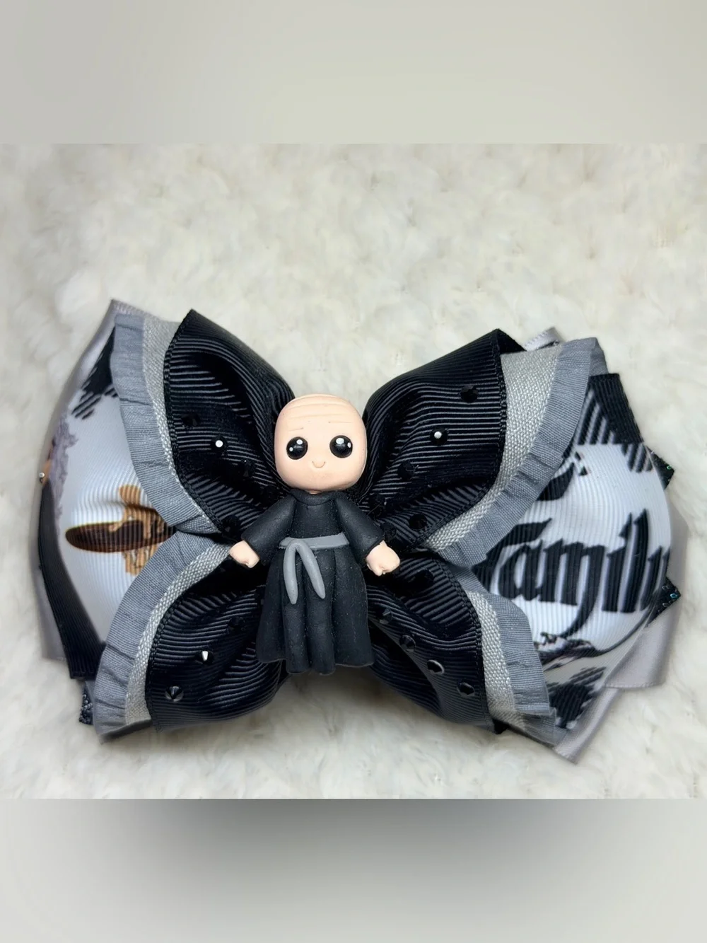 Large Pugsley and Uncle Fester Bow set